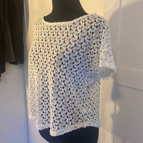 White Open Knit Short Sleeve Crew Neck Blouse Top S/M - Picture 3 of 5